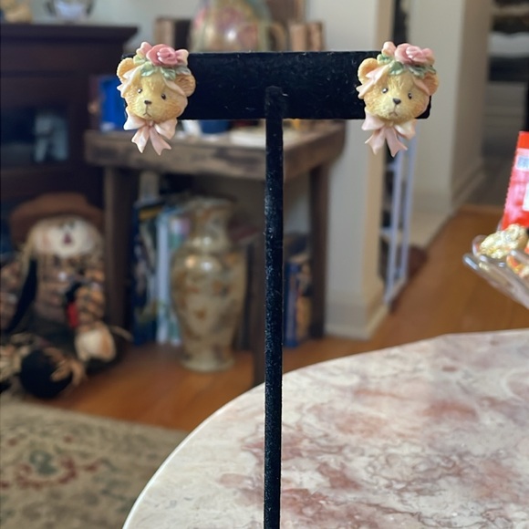 EUC~Set Of 3 Pairs Of Vintage Cherished Teddy Resin  Post Back Earrings - Picture 7 of 8